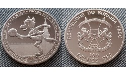 100 франков Буркина-Фасо 2017 г. ЧМ в России, волк забивака - глянцевая
