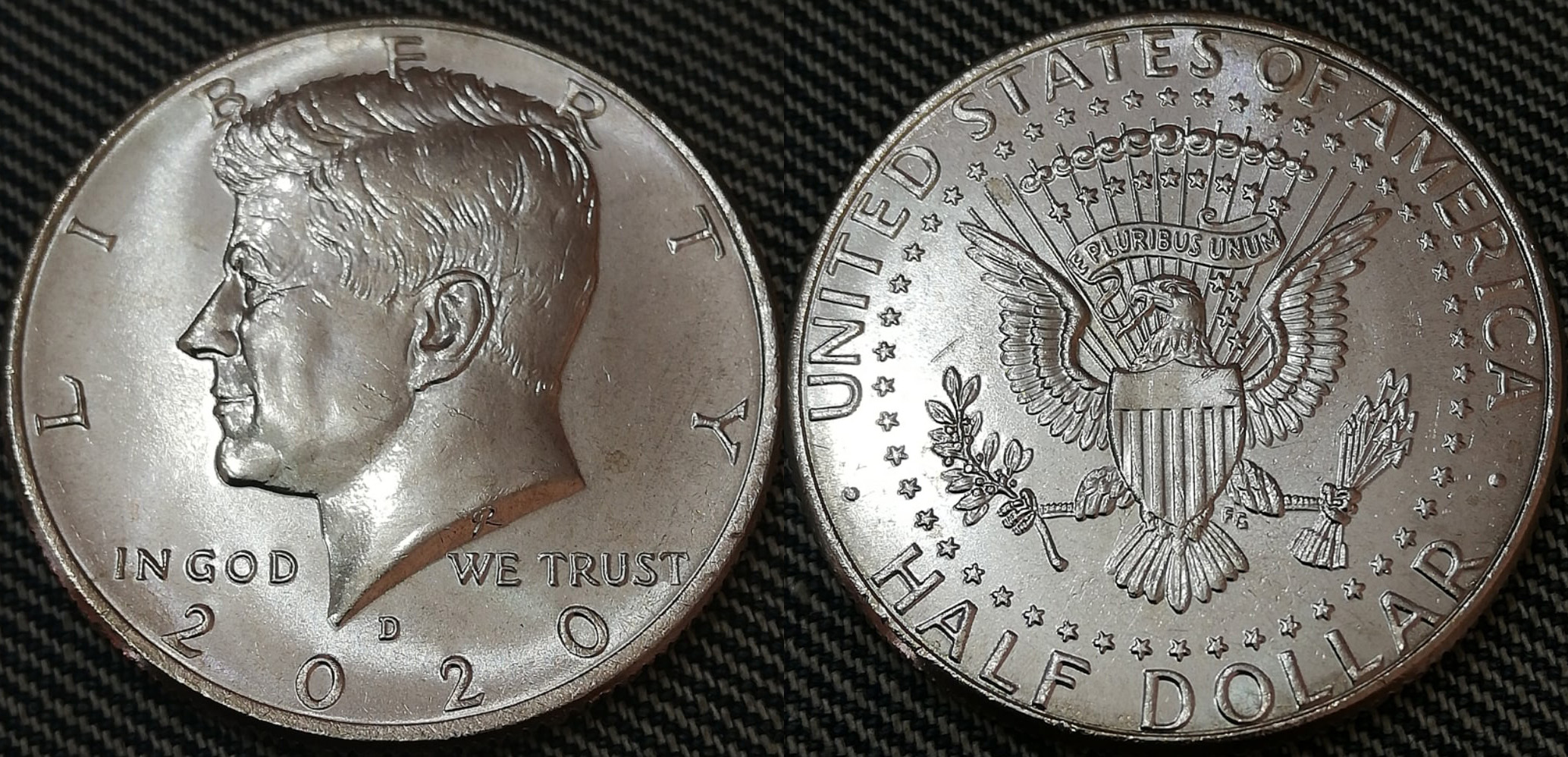 Пол доллара монета 2020 Кеннеди